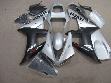 Carénage Moto R1 04-06 - Argent Noir
