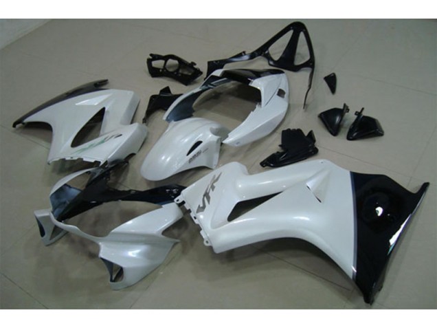 Carénage Moto VFR 800 02-13 - Blanc Noir Carénage Moto VFR 800 02-13 - Blanc Noir